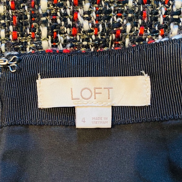 LOFT - TWEED PENCIL SKIRT - Picture 4 of 5